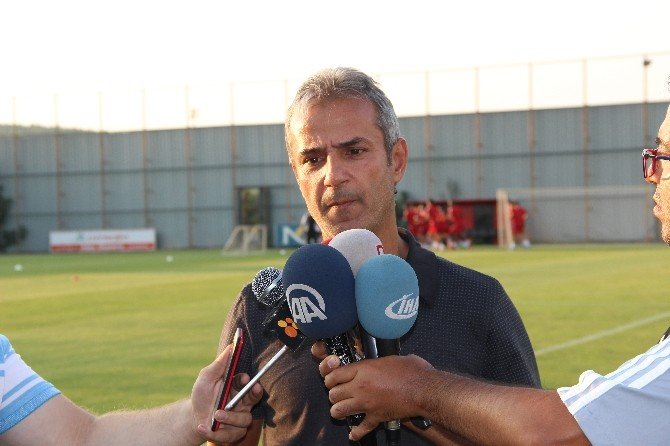 İsmail Kartal: "Bize Katkı Sağlayıp Fark Oluşturacak Futbolcuları Transfer Edeceğiz"