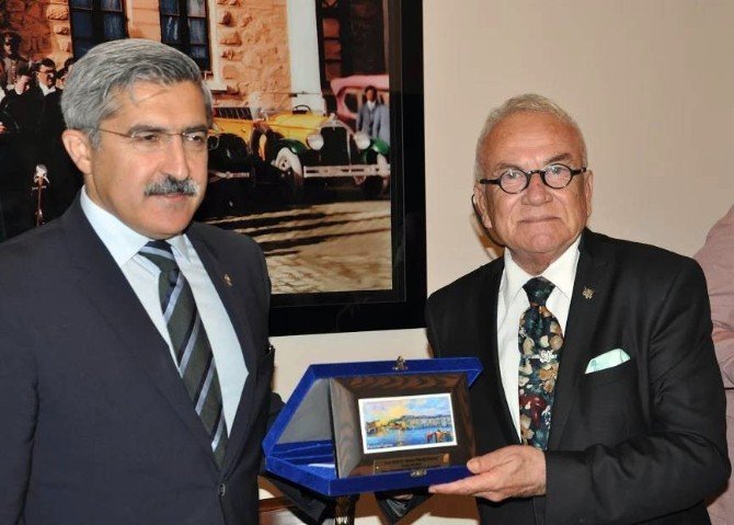 Gaü Rektörü Öztürk, Kıbrıs Yükseköğretimini Ordu’da Temsil Etti