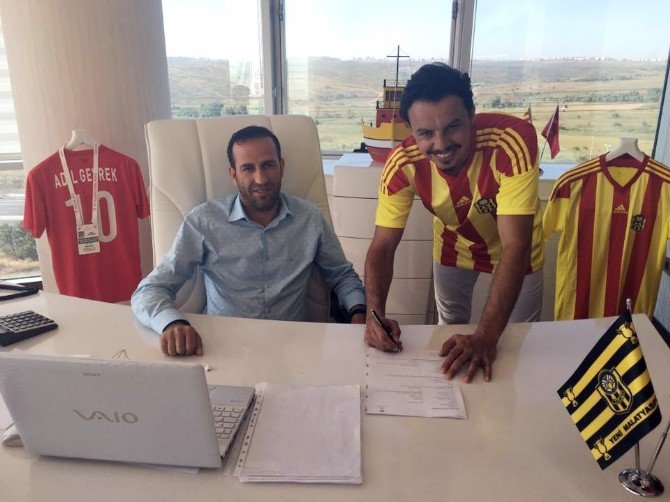 Sinan Özkan Hayatını Kurtaran Ahmet Burak Solakel İle Takım Arkadaşı Oldu