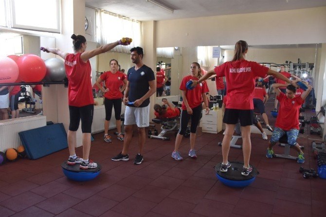 Salihli Belediyespor, Filede Start Verdi