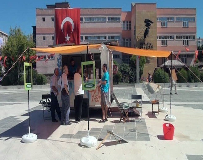 Bu Kafe Güneş Enerjisiyle Hizmet Veriyor