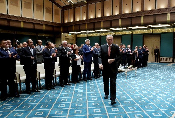 Cumhurbaşkanı Erdoğan, Feyzioğlu Ve Baro Başkanlarını Kabul Etti