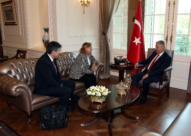 Başbakan Yıldırım, Güler Sabancı’yı Kabul Etti