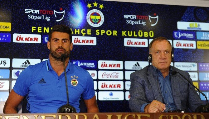Dick Advocaat: “Takımda Bireysel İsimler Üzerine Konuşmak Benim Tarzım Değil”