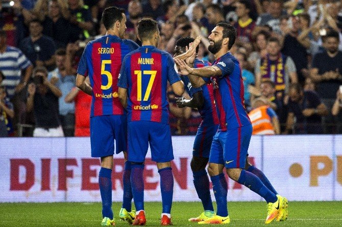 Barcelona - Sevilla Maçında Arda Turan Rüzgarı