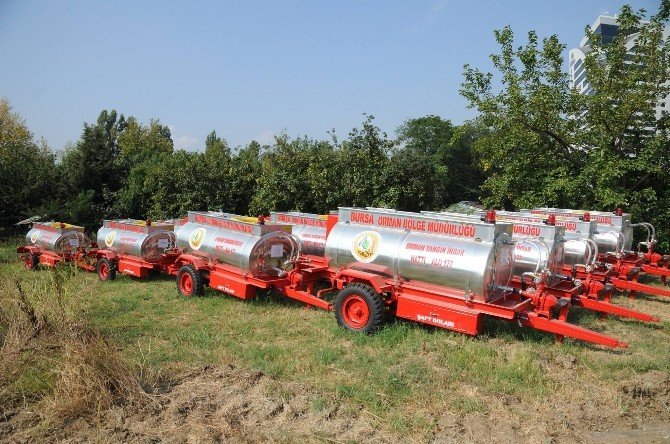 Orman Köylerine Su Tankerleri Dağıtılıyor