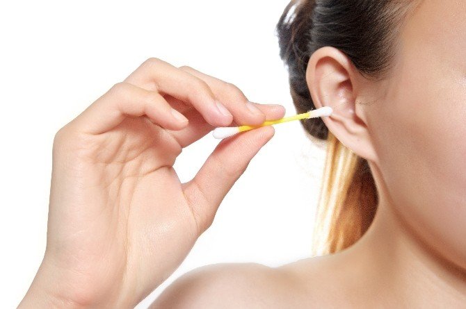 Kulağınızı Havuz Enfeksiyonlarından Koruyacak 7 Öneri