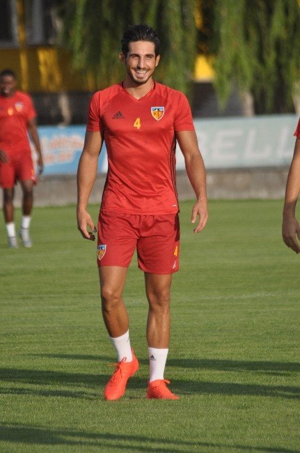 Kayserispor, Levent Gülen İle Sözleşme İmzaladı