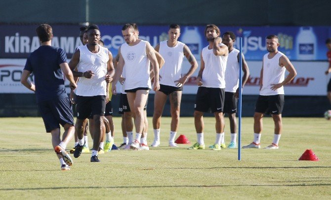 Antalyaspor, Osmanlıspor Maçı Hazırlıklarını Sürdürdü