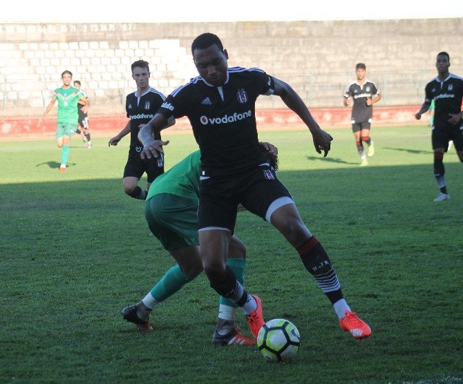 Daniel Amokachi’nin Oğulları Nazim İle Kalim Görücüye Çıktı