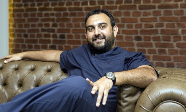 Diş Hekimi A. Doğan Bircan, Gülüş Tasarımı Ve Botoks Uygulamalarını Anlattı