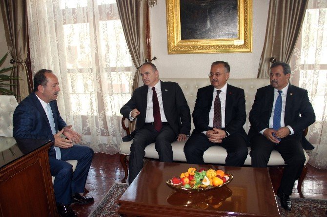 Bakan Özlü’den Edirne Belediyesi’ne Ziyaret