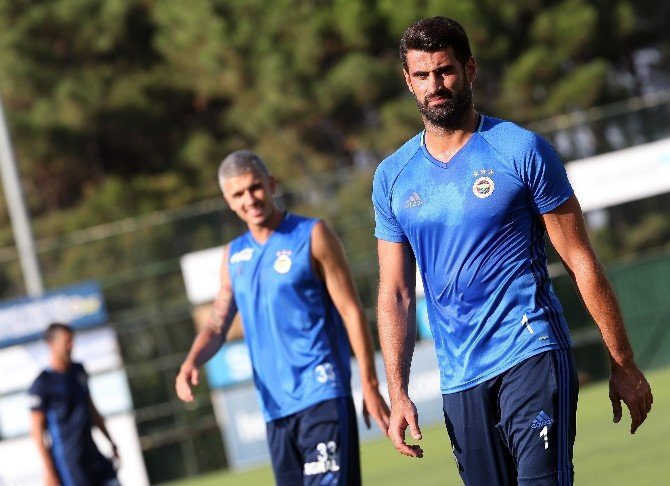 Fenerbahçe, Medipol Başakşehir Maçı Hazırlıklarına Başladı