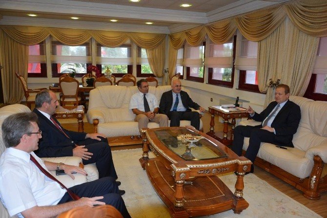 Vali Yavuz’dan Ktü Rektörü Baykal’a Ziyaret