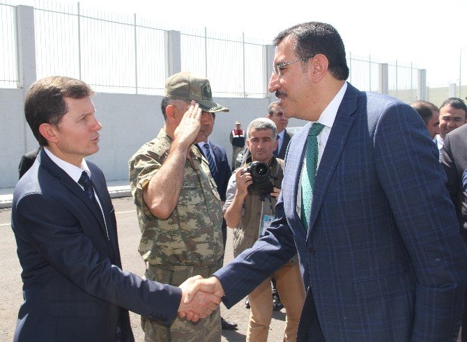 Bakan Tüfenkci: "Tüketici Hakem Heyetinde Yasal Değişiklikler Yapacağız"