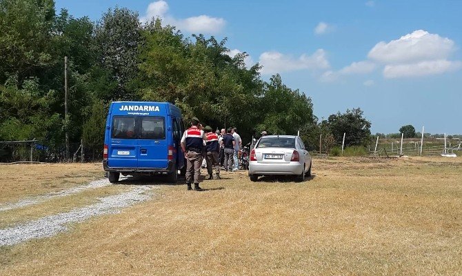 Serinlemek İçin Kanala Giren Çocuk Boğuldu