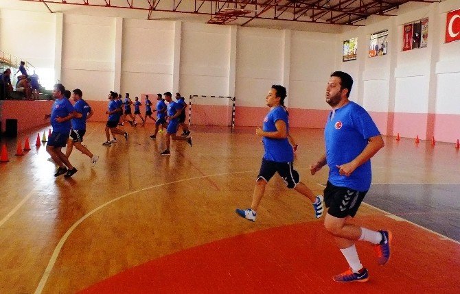 Hentbol Federasyonu Merkez Hakem Kurulu Antalya’da
