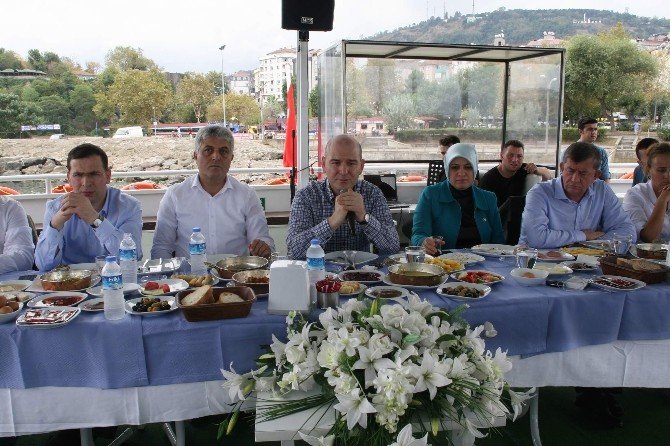 Çalışma Ve Sosyal Güvenlik Bakanı Süleyman Soylu Trabzon’da Stk’lar İle Kahvaltıda Buluştu