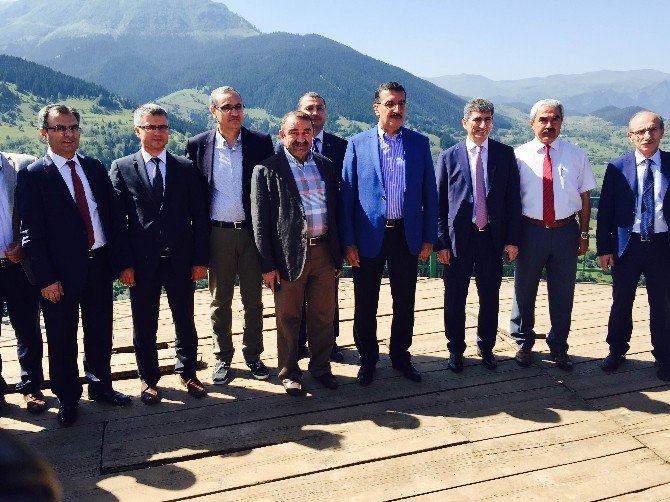 Gümrük Ve Ticaret Bakanı Tüfenkci Şavşat’ta