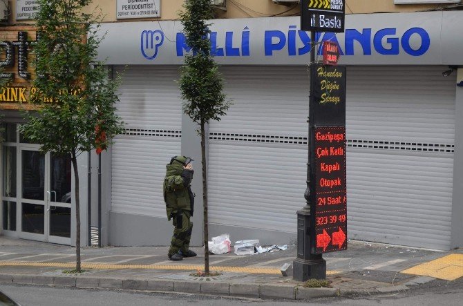 Milli Piyango Önündeki Şüpheli Paketten Piyango Çekiliş Rakamları Çıktı