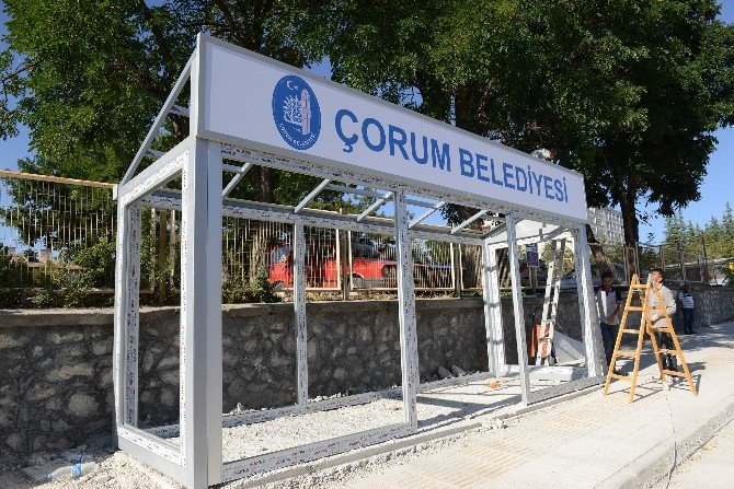 Çorum Belediyesi Klimalı Durak Sayısını Çoğaltıyor