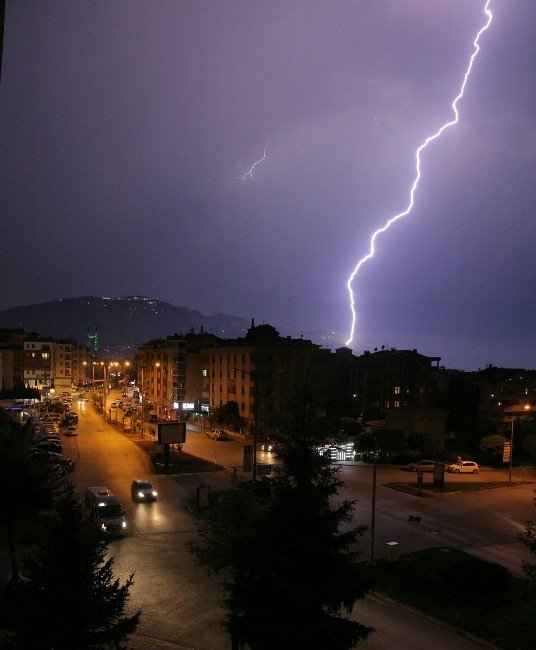 Ordu’da Şimşekli Gece
