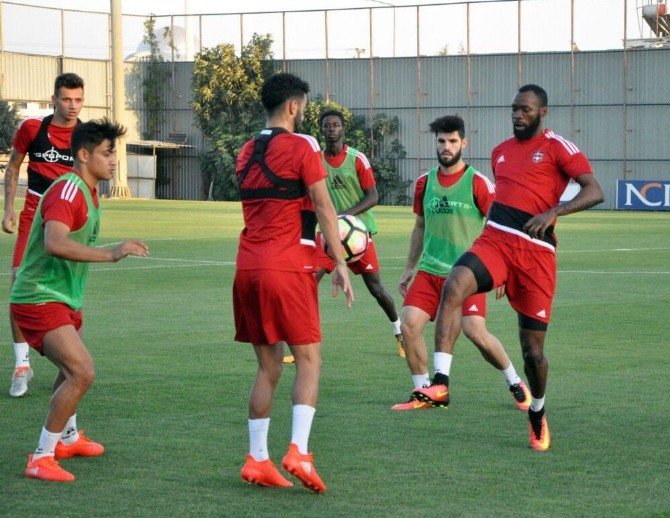 Gaziantepspor, Trabzonspor Maçına Start Verdi