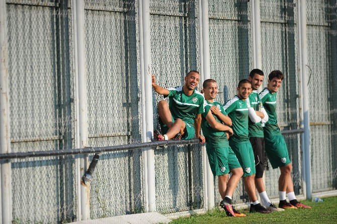 Bursaspor’dan Neşeli Antrenman