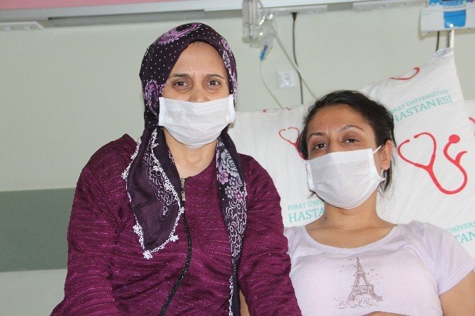 Ablasının Böbreği İle Hayata Tutundu
