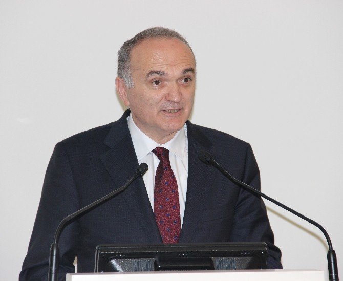 Bakan Özlü: “Öncelik Verilecek Konuların Başında Dördüncü Sanayi Devrimi Geliyor”