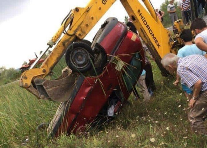 Sinop’ta Trafik Kazası: 2 Yaralı