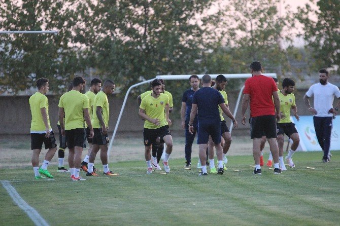 Kutlu: "Fenerbahçe’den Puan Alacak Gücümüz Var"