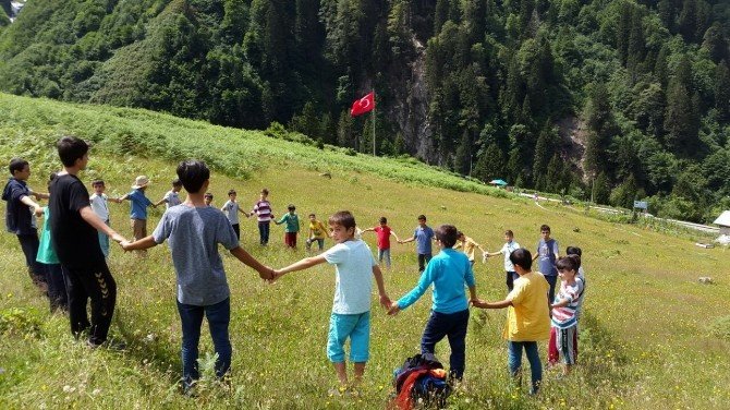 Gençler Sodes İle Karadeniz’i Gezdi