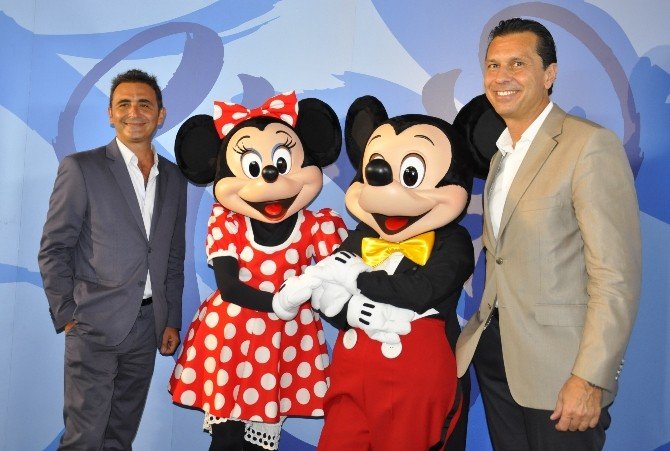 Mickey Mouse Artık Teknosa’da