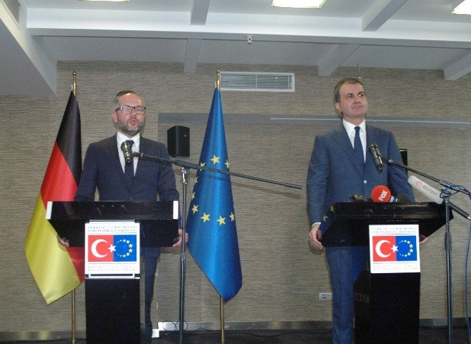 Bakan Çelik: “Vize Serbestisi Konusunda Net Bir Tarih Verilmezse Geri Kabul Anlaşmasını Kesinlikle Hayata Geçirmeyeceğiz”