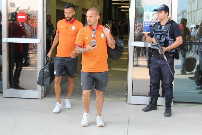 Galatasaray, İzmir’de