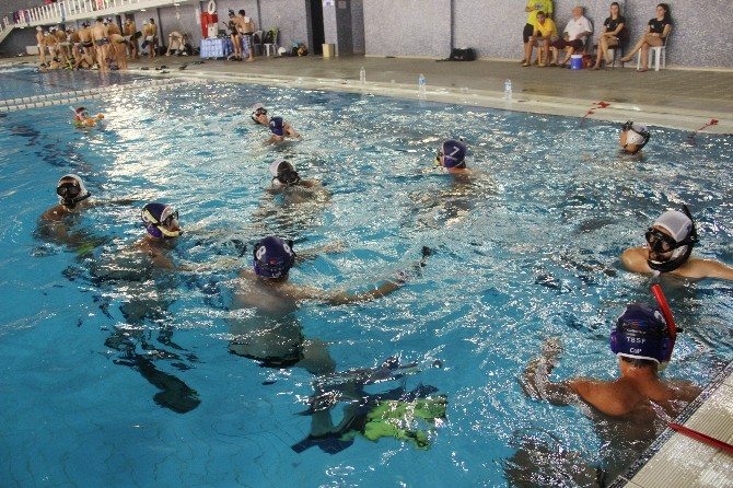 Sualtı Hokeyi Gençler Türkiye Şampiyonası Çanakkale’de Başladı