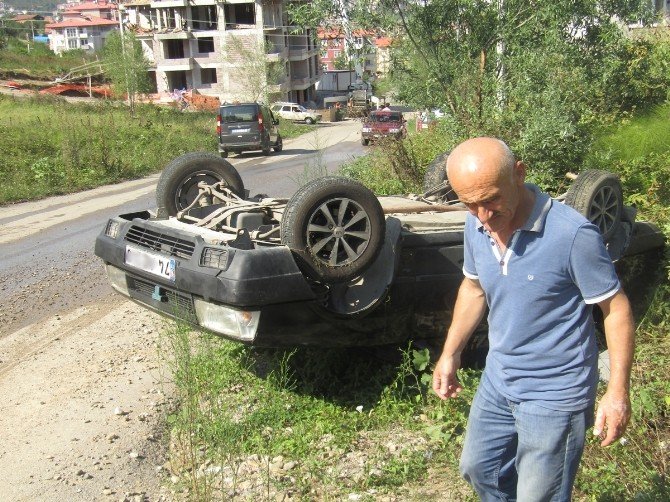 Virajı Alamayan Otomobil Takla Attı: 6 Yaralı