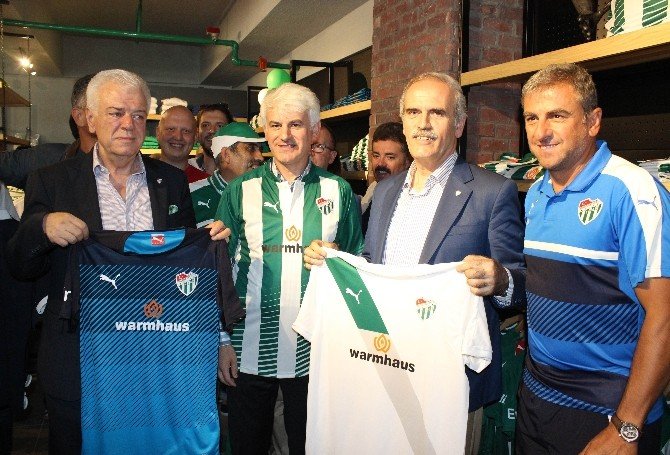 Bursastore, Timsah Arena’da Açıldı