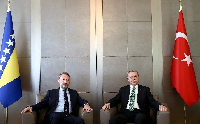 Cumhurbaşkanı Erdoğan, İzetbegoviç İle Bir Araya Geldi