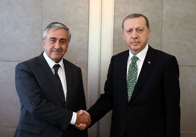 Cumhurbaşkanı Erdoğan, Kktc Cumhurbaşkanı Akıncı İle Görüştü