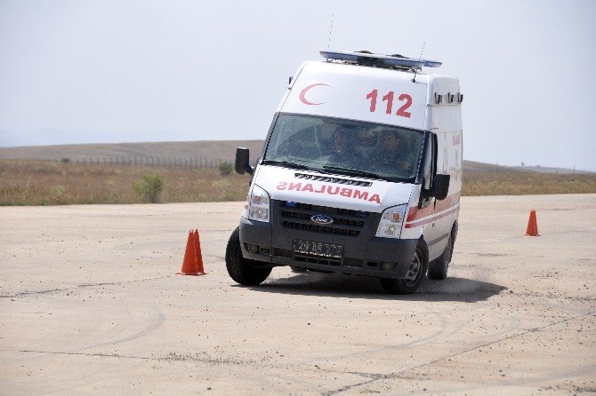 Gümüşhane’de Ambulans Şoförlerine Aste Eğitimi Verildi