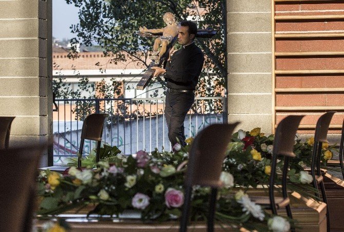İtalya’da Ölü Sayısı 281’e Yükseldi