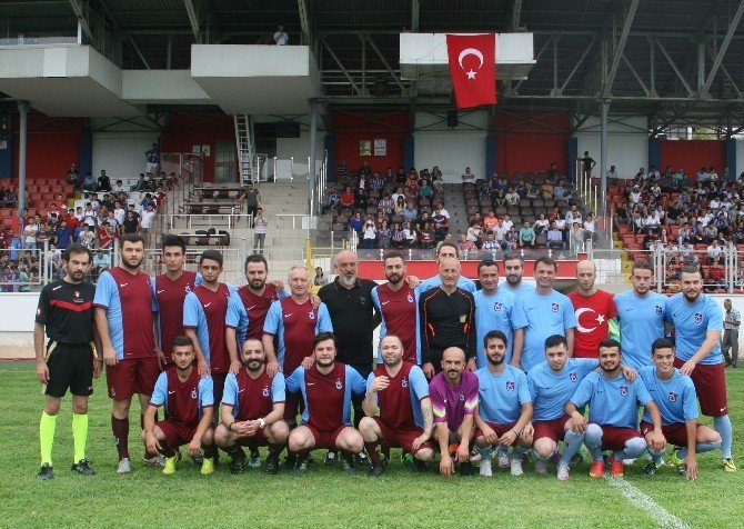 Trabzonspor Taraftarlarından Şehit Ailelerine Destek