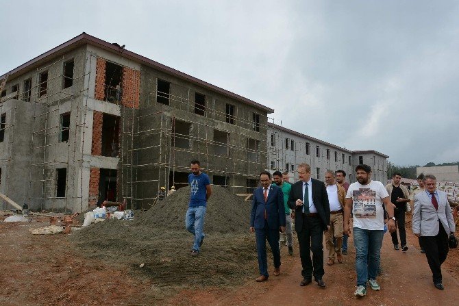 Vali Yavuz, Beşikdüzü, Vakfıkebir Ve Şinik Organize Sanayi Bölgeleri’nde İncelemelerde Bulundu