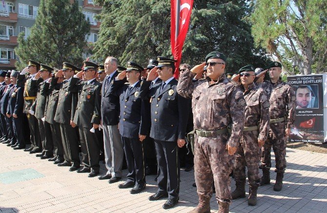 Komutan, 15 Temmuz Şehitlerini Anarken Gözyaşlarını Tutamadı