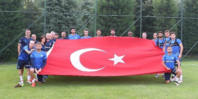 Fenerbahçe, Bursaspor Maçı Hazırlıklarına 11 Eksikle Başladı