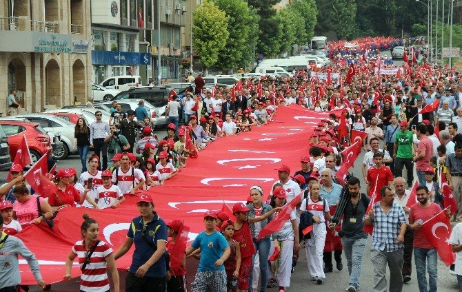 Ak Partili Şahin: “Türk Silah Kuvvetleri’nin Unsurları Suriye’de Kalıcı Değildir”