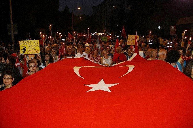 Samsun’da 30 Ağustos Fener Alayı