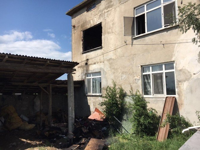 Bara’da Ev Yangını